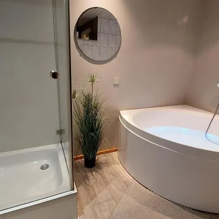 Holiday Home In Theux With Sauna And Bubble Bath * Vert Buisson